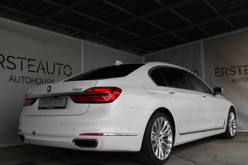 BMW 750 i xDRIVE PANO HARMAN KARDON 360 , снимка 3 - Автомобили и джипове - 48152796