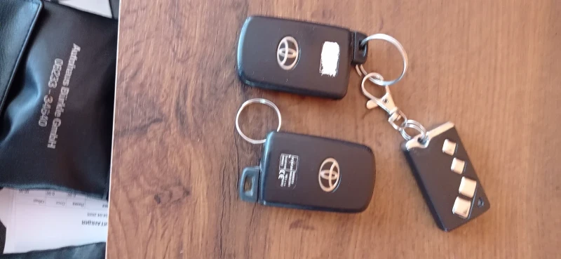 Toyota Auris 1, 6 D4D, снимка 7 - Автомобили и джипове - 50028427