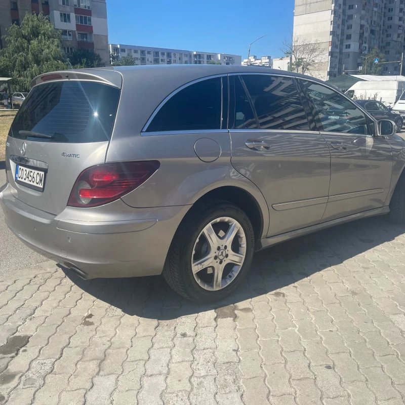 Mercedes-Benz R 320, снимка 5 - Автомобили и джипове - 51915496