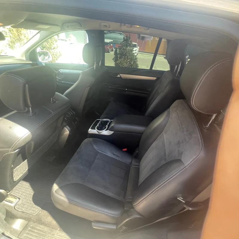 Mercedes-Benz R 320, снимка 10 - Автомобили и джипове - 51915496