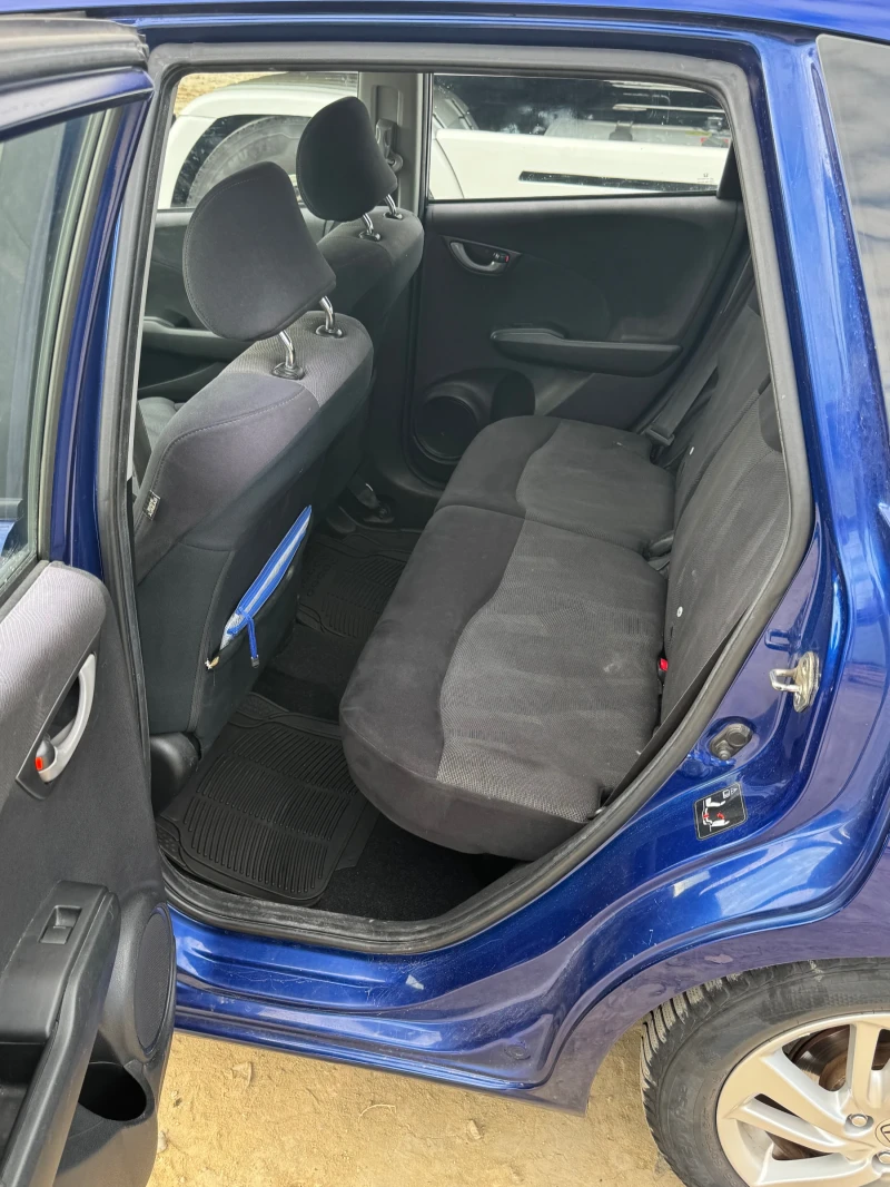 Honda Jazz, снимка 9 - Автомобили и джипове - 52527599