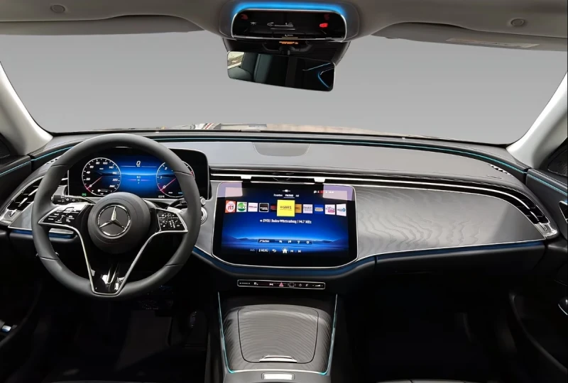 Mercedes-Benz E 220 T-Modell* Avantgarde* Multibeam* Pano, снимка 6 - Автомобили и джипове - 52293467