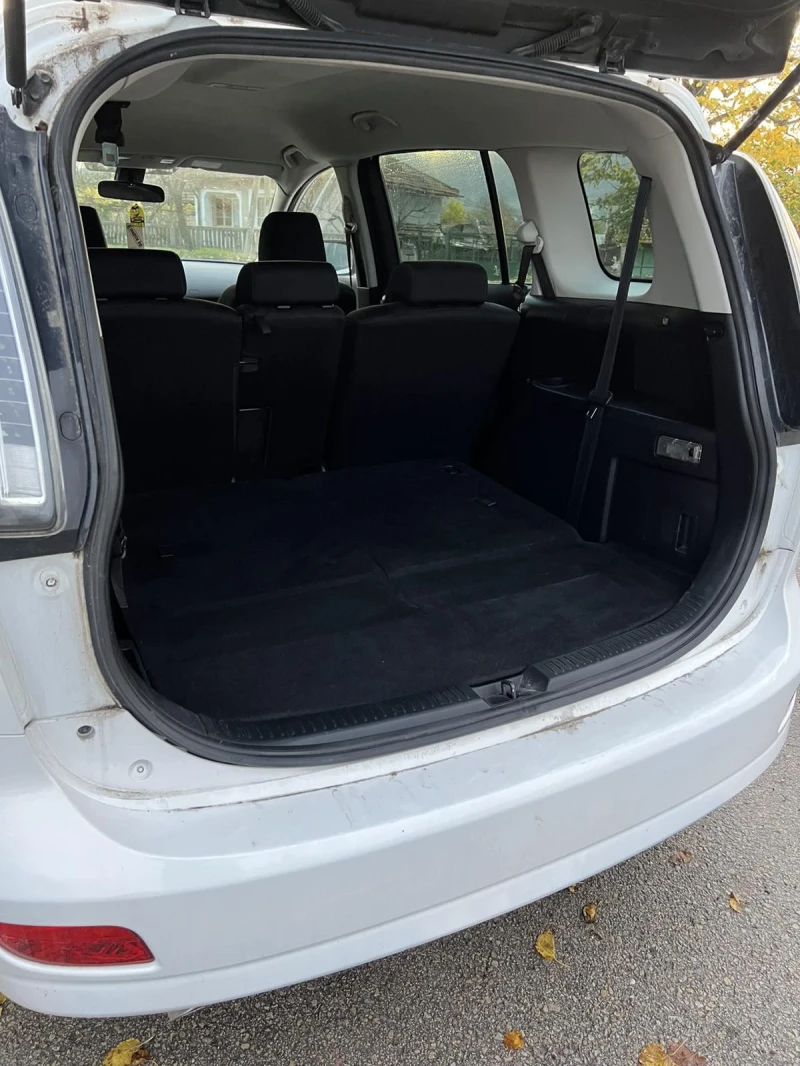 Mazda 5 2.0 146 hp Фейслифт , снимка 15 - Автомобили и джипове - 52687736