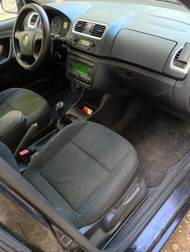 Skoda Fabia 1.4 TDi 80к.с. Климатроник, снимка 5 - Автомобили и джипове - 52898368