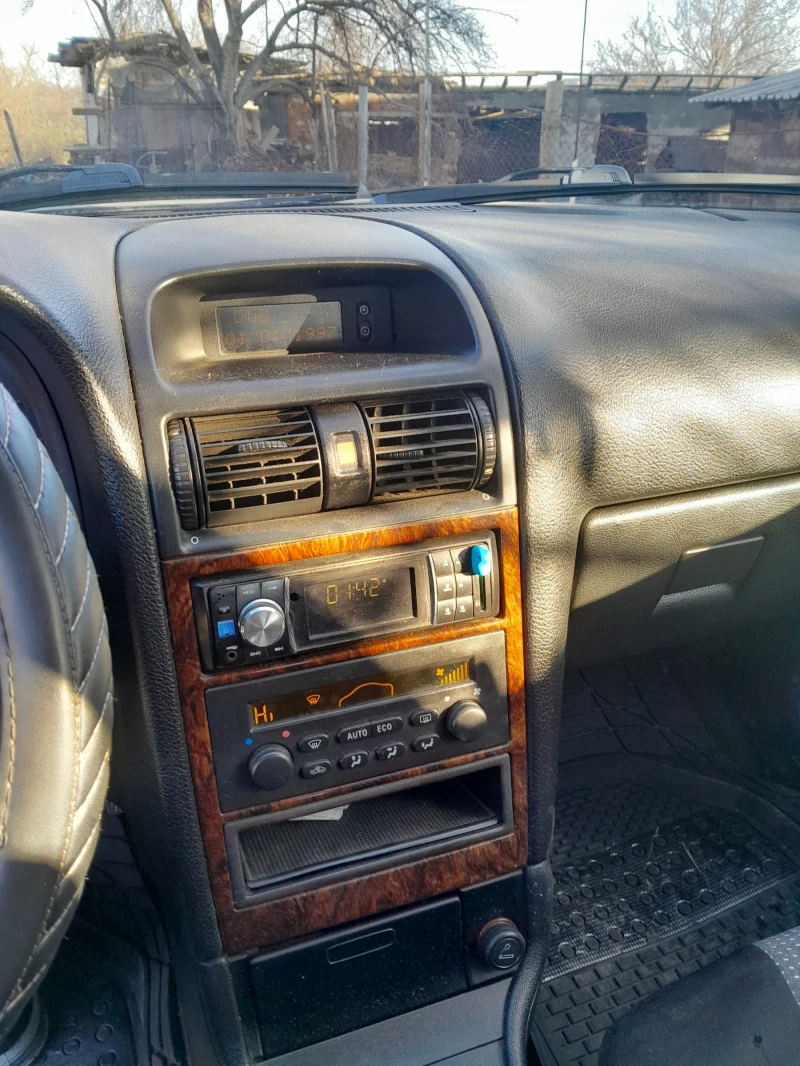 Opel Astra 2.0, снимка 8 - Автомобили и джипове - 53014064