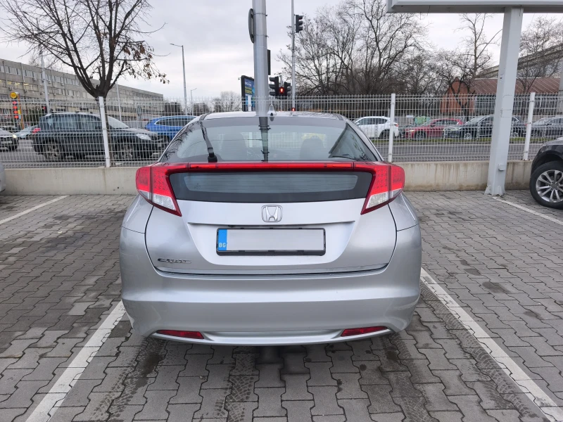 Honda Civic, снимка 2 - Автомобили и джипове - 53403937