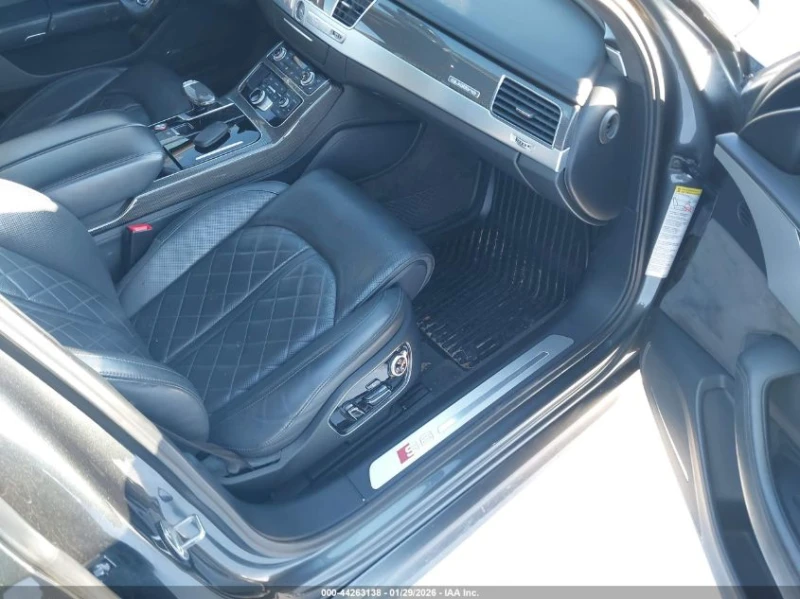 Audi S8 4l 4.0T Plus, снимка 5 - Автомобили и джипове - 53447620