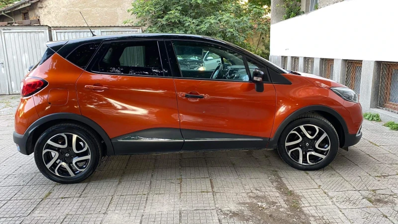 Renault Captur 1.5 dci 90 hp, снимка 7 - Автомобили и джипове - 53465937