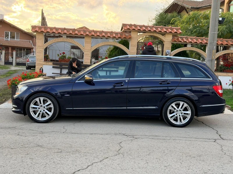 Mercedes-Benz C 300, снимка 4 - Автомобили и джипове - 53573836