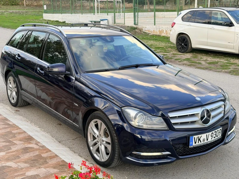 Mercedes-Benz C 300, снимка 7 - Автомобили и джипове - 53573836