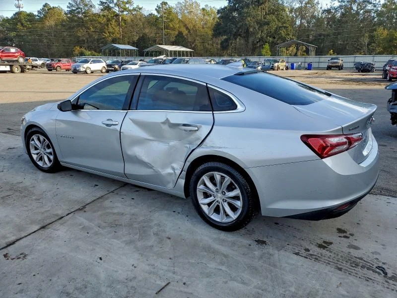 Chevrolet Malibu 1.5L 4 Front-wheel Drive, снимка 6 - Автомобили и джипове - 53048239