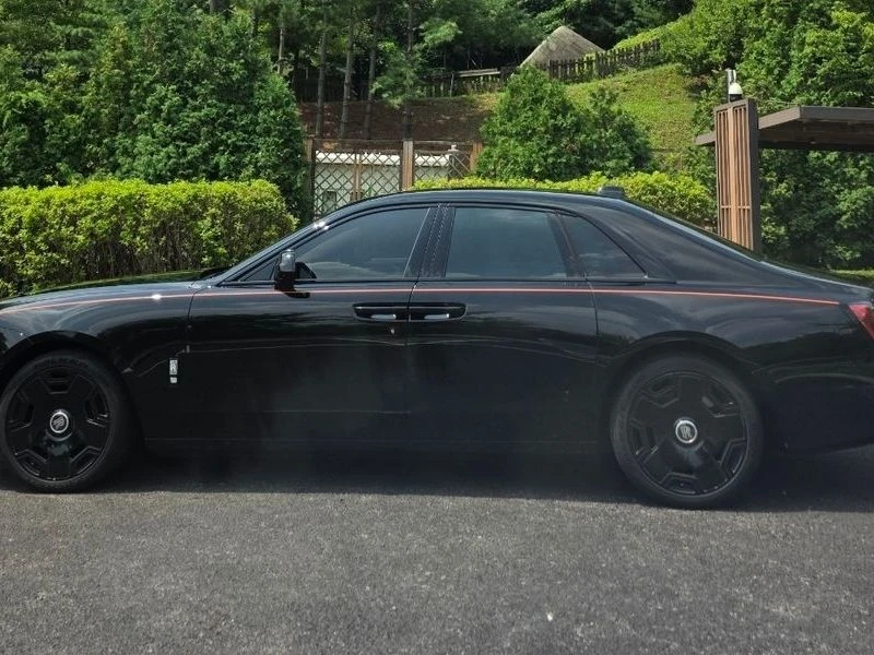 Rolls-Royce Ghost 6.7 Automatic КРАЙНА ЦЕНА: 203987 EUR, снимка 8 - Автомобили и джипове - 55966809