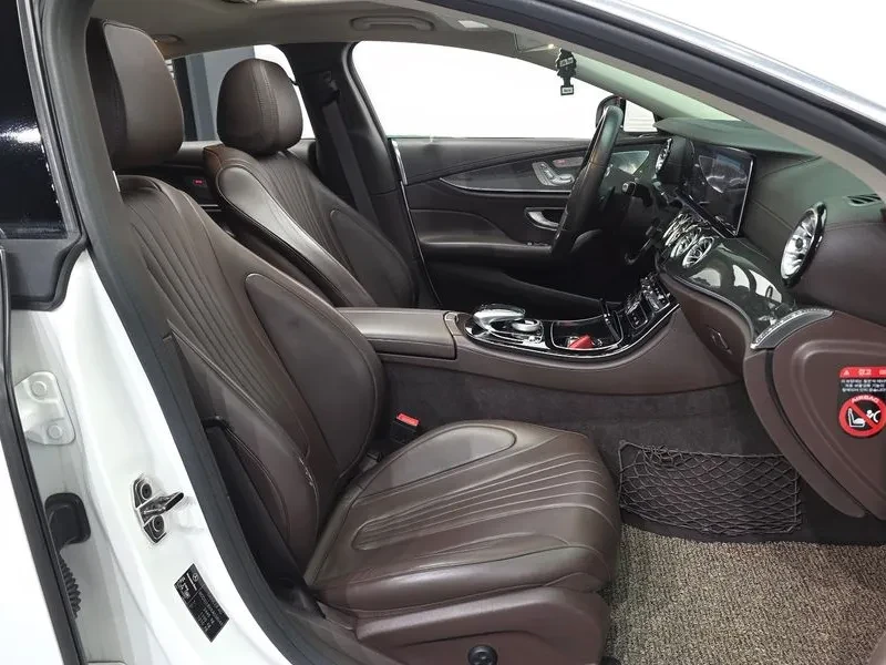 Mercedes-Benz CLS 400 4MATIC - САМО 30% АВАНС, снимка 11 - Автомобили и джипове - 56116233