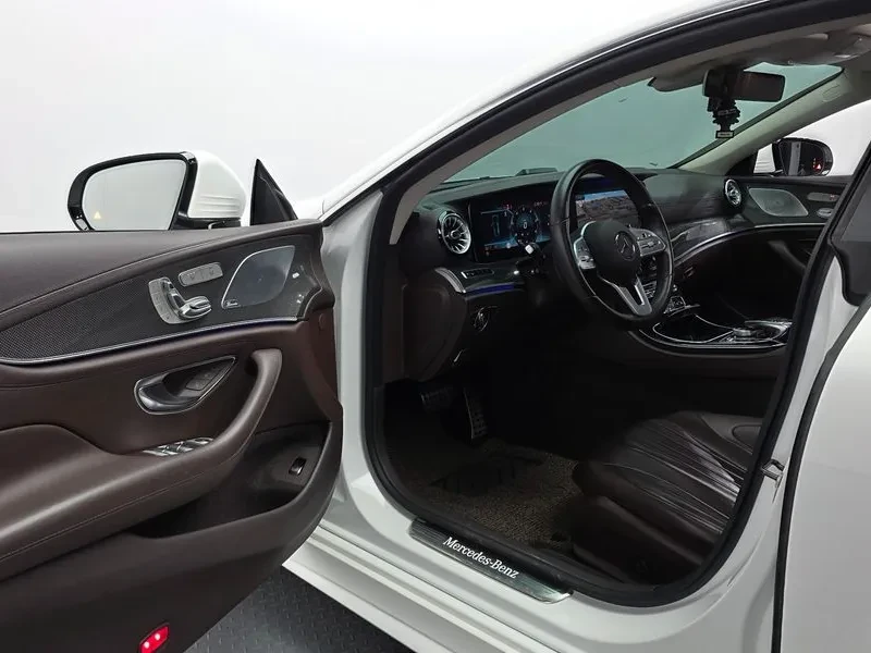 Mercedes-Benz CLS 400 4MATIC - САМО 30% АВАНС, снимка 10 - Автомобили и джипове - 56116233