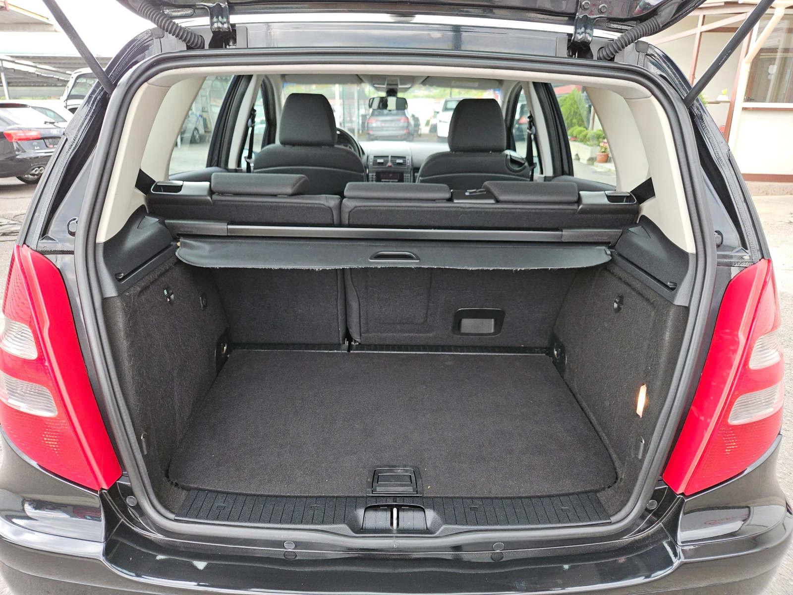 Mercedes-Benz A 180 2.0CDI/W169/109k.c/6ск/БЛУТУТ/EURO 4/ПЕРФЕКТНА - изображение 4