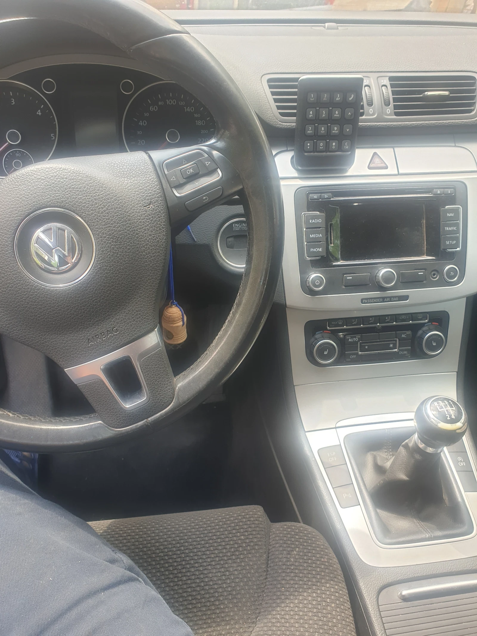 VW Passat  - изображение 7