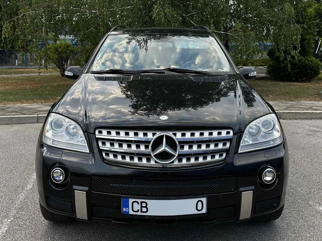 Mercedes-Benz ML 550  - изображение 2