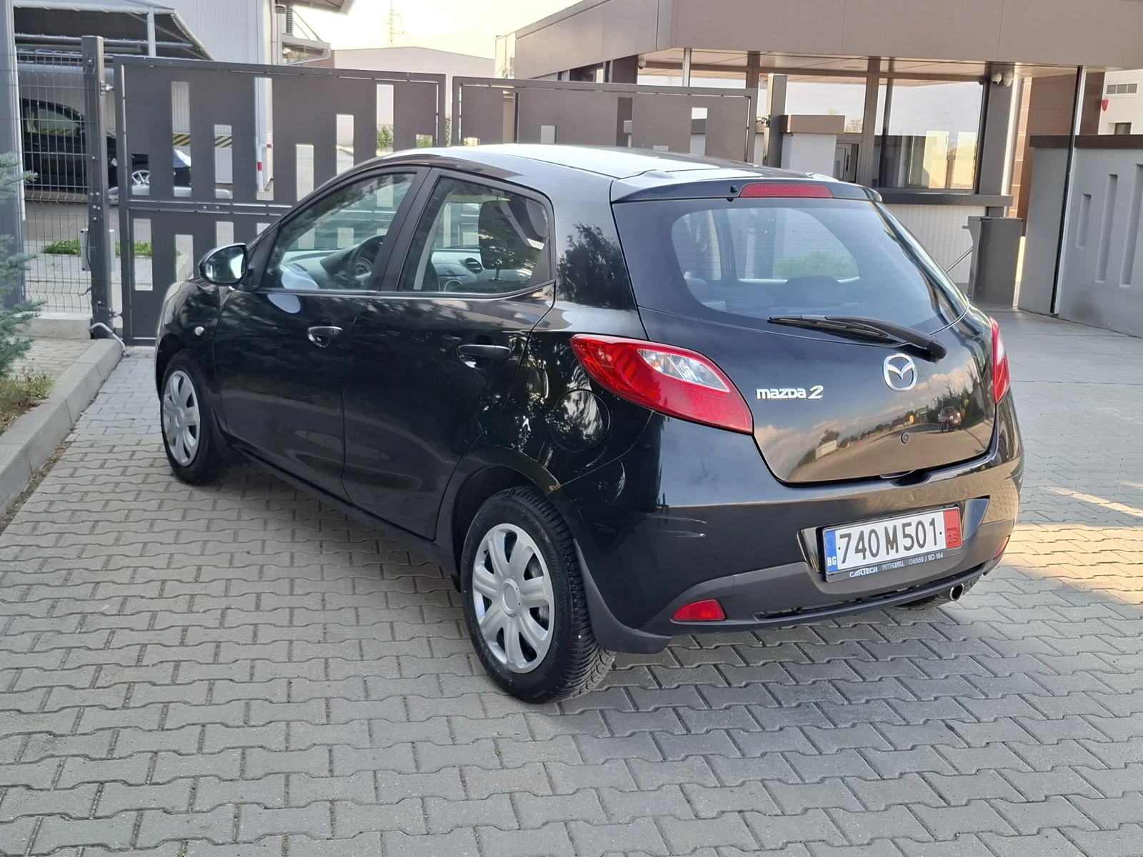 Mazda 2 1.3i* (80кс)* * FACELIFT* * * НОВ ВНОС* *  - изображение 10