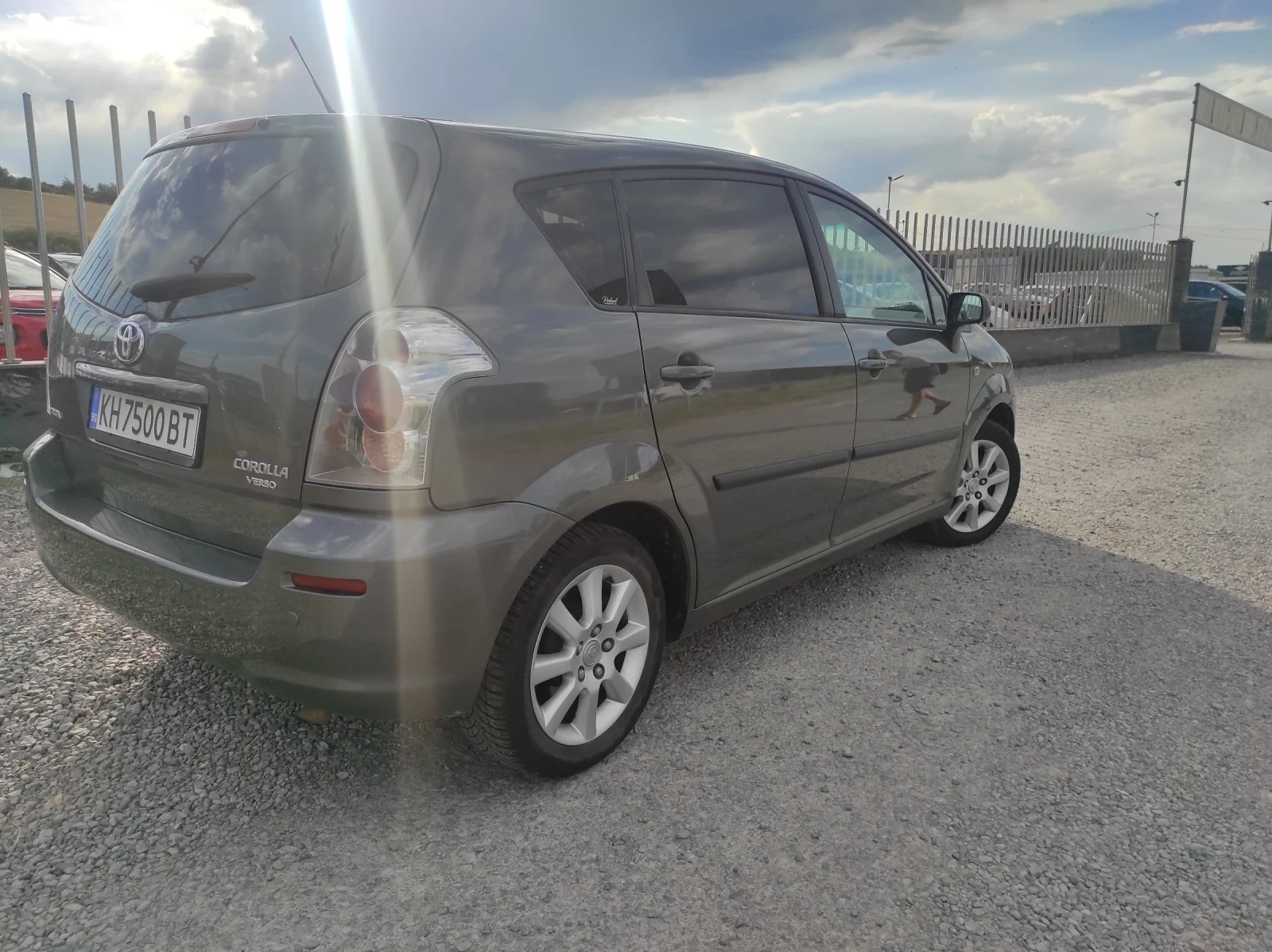 Toyota Corolla verso  - изображение 4