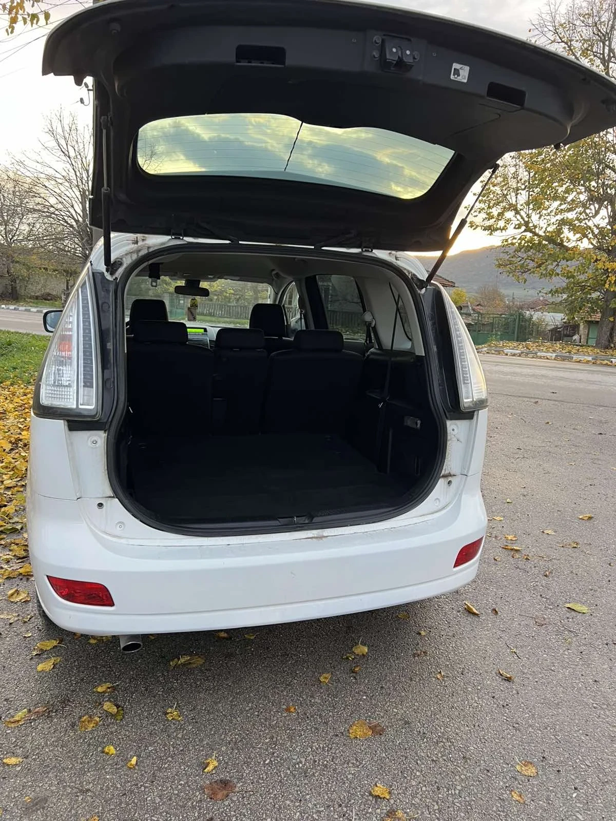 Mazda 5 2.0 146 hp   | Mobile.bg   8