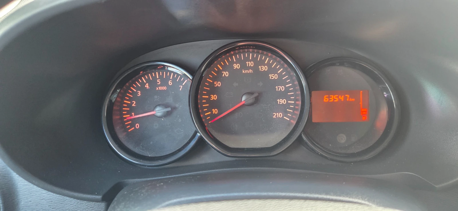 Dacia Dokker 63 000 км. ; 1.6 БЕНЗИН 102 к.с. - изображение 8