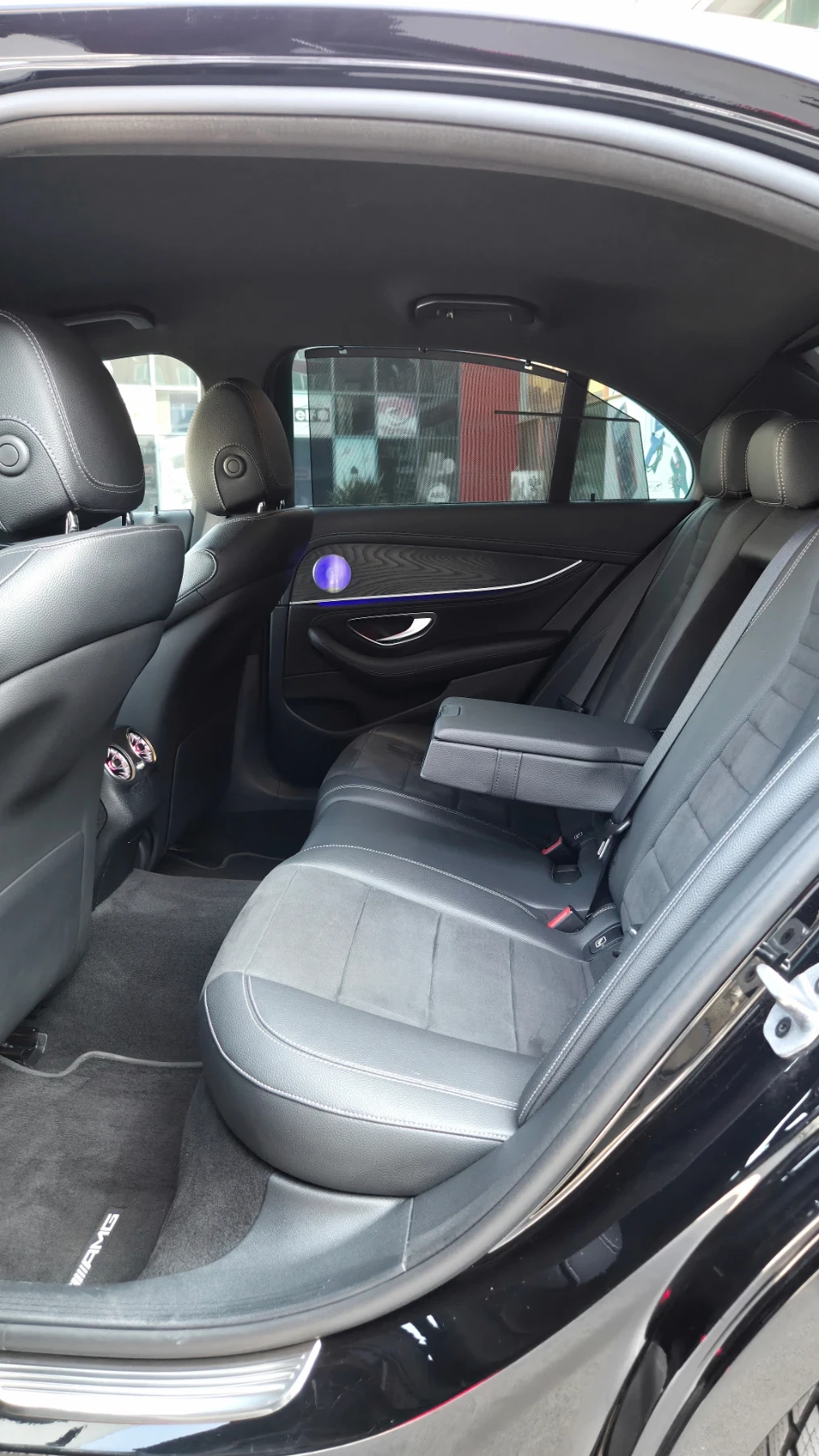 Mercedes-Benz E 220 AMG /4�4/ 360��./ KEYLESS/ ������� /��������� | Mobile.bg � ����������� 9