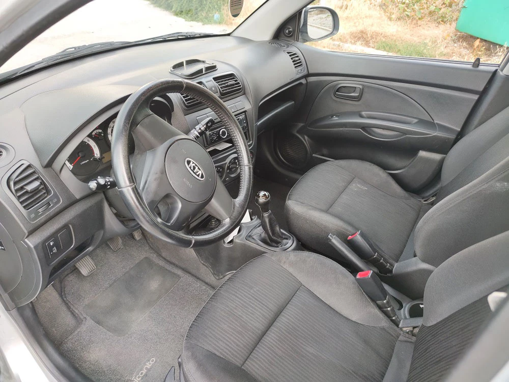 Kia Picanto 1.0, снимка 6 - Автомобили и джипове - 53906379