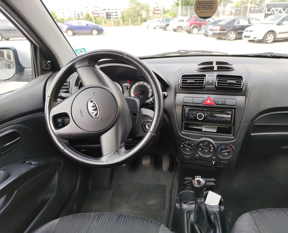 Kia Picanto 1.0, снимка 5 - Автомобили и джипове - 53906379