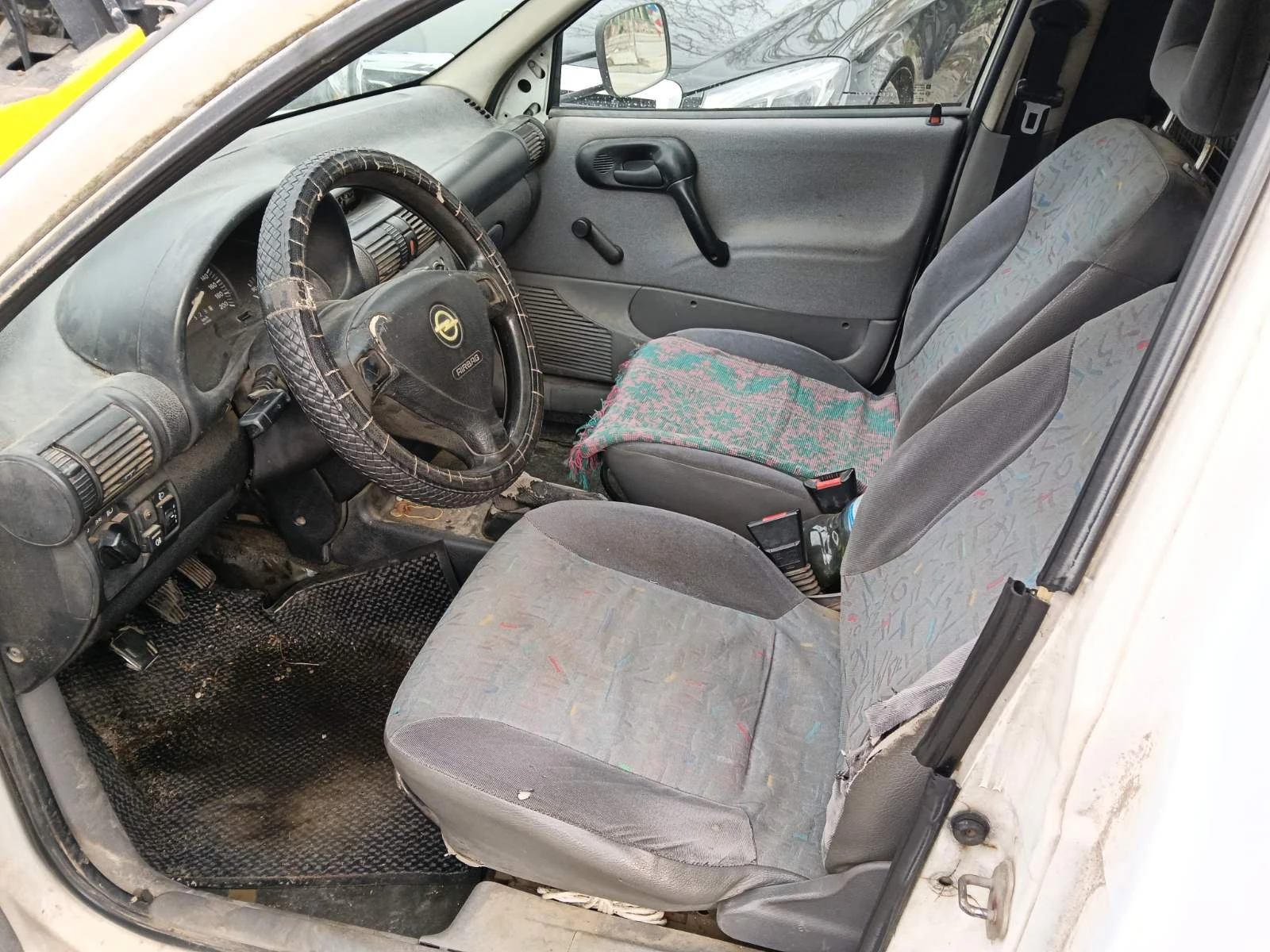 Opel Combo, снимка 5 - Автомобили и джипове - 53922956