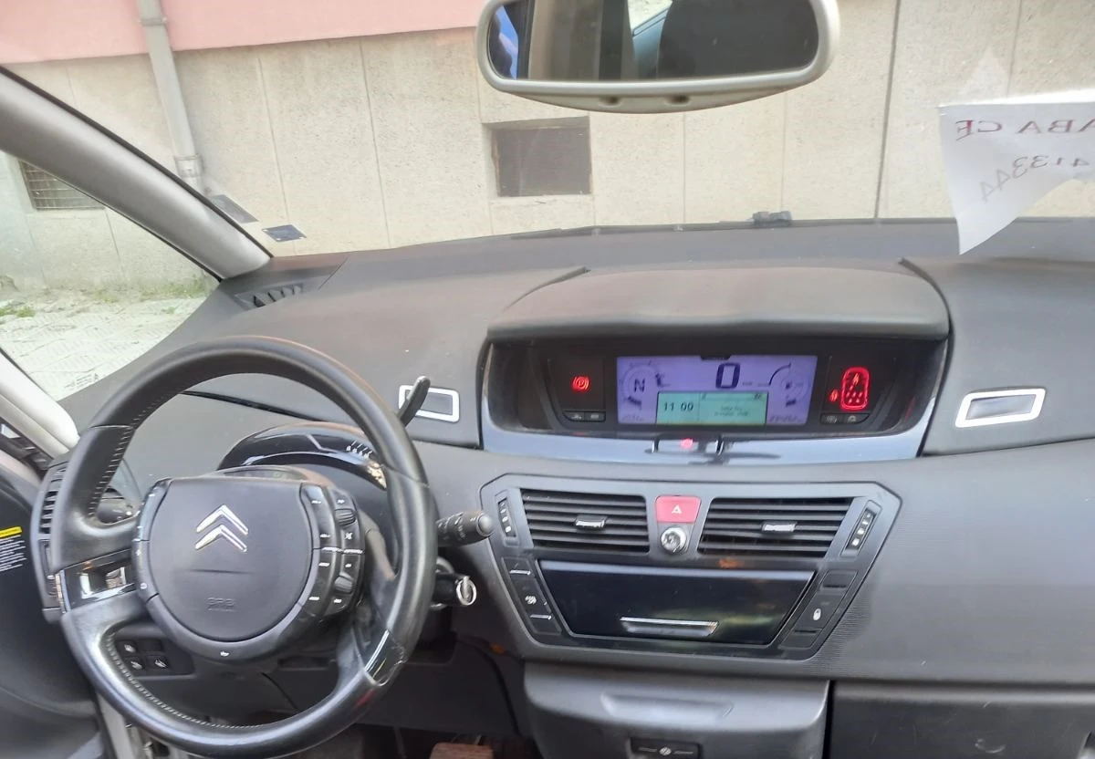 Citroen Grand C4 Picasso Exclusive, снимка 12 - Автомобили и джипове - 53923219