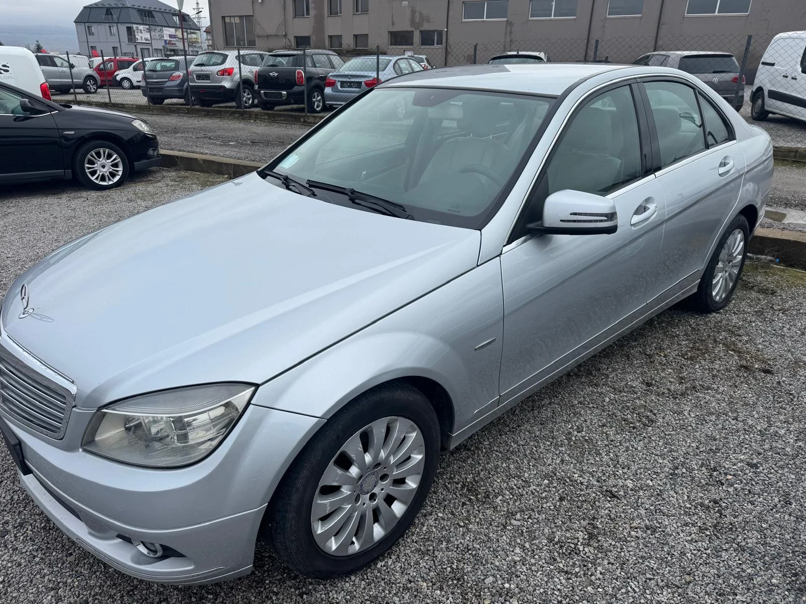 Mercedes-Benz C 220 CDI, снимка 3 - Автомобили и джипове - 54095900