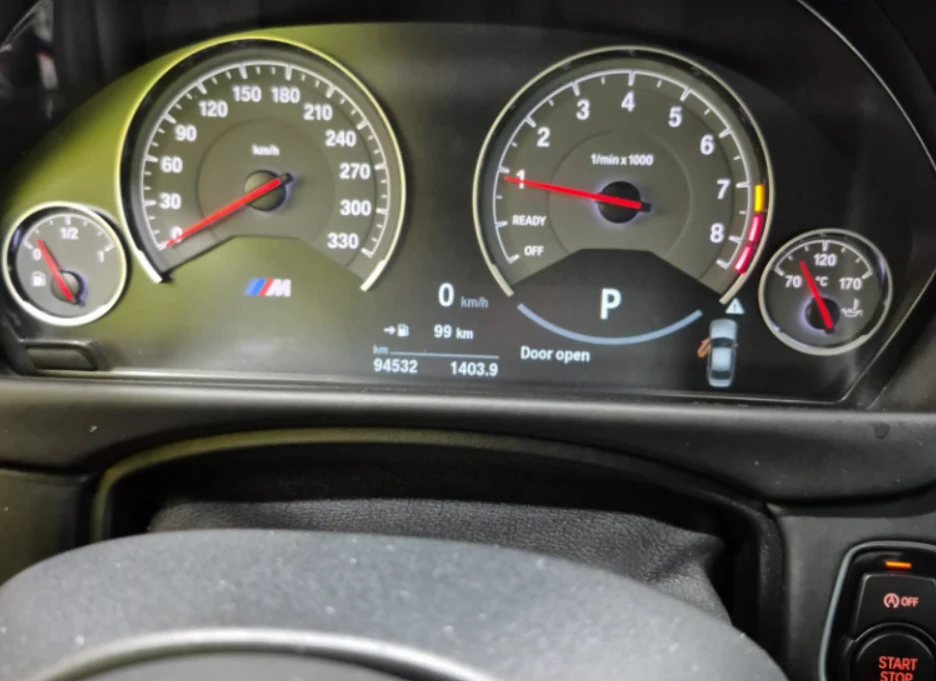BMW M3 JAHRE EDITION 444HP, снимка 7 - Автомобили и джипове - 54423612