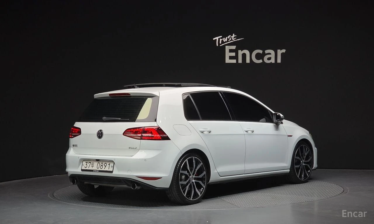 VW Golf * 2.0GTI* EXTREME EDITION* DSG* ПАНОРАМА* ПОДГРЕВ*, снимка 2 - Автомобили и джипове - 54497433