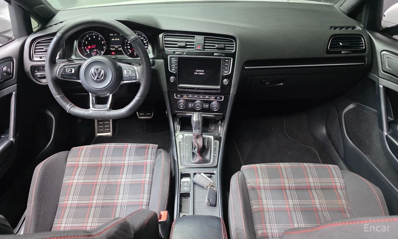 VW Golf * 2.0GTI* EXTREME EDITION* DSG* ПАНОРАМА* ПОДГРЕВ*, снимка 7 - Автомобили и джипове - 54497433