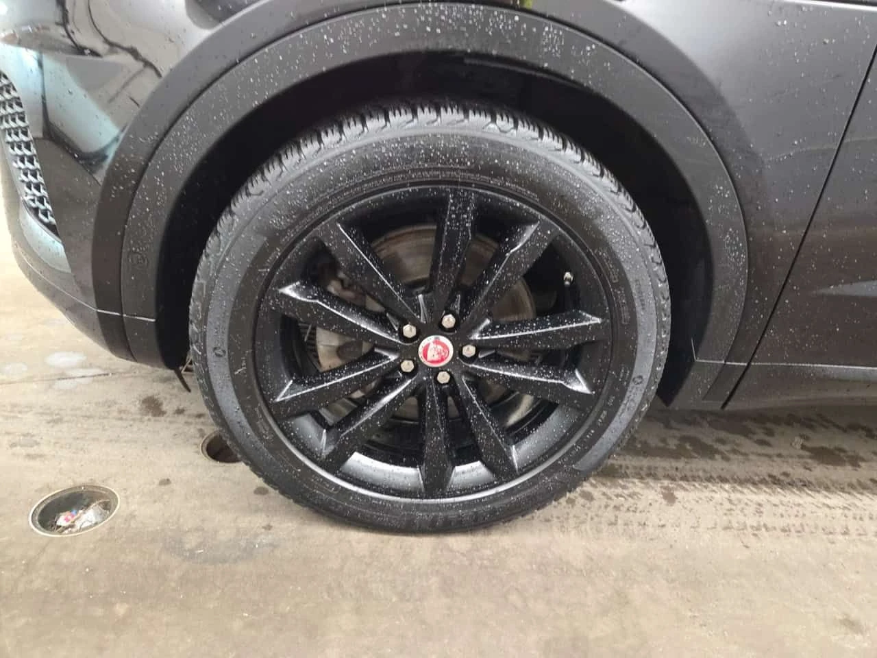 Jaguar E-pace * P300 AWD R Dynamic SE* АВТОКРЕДИТ* , снимка 7 - Автомобили и джипове - 54993001