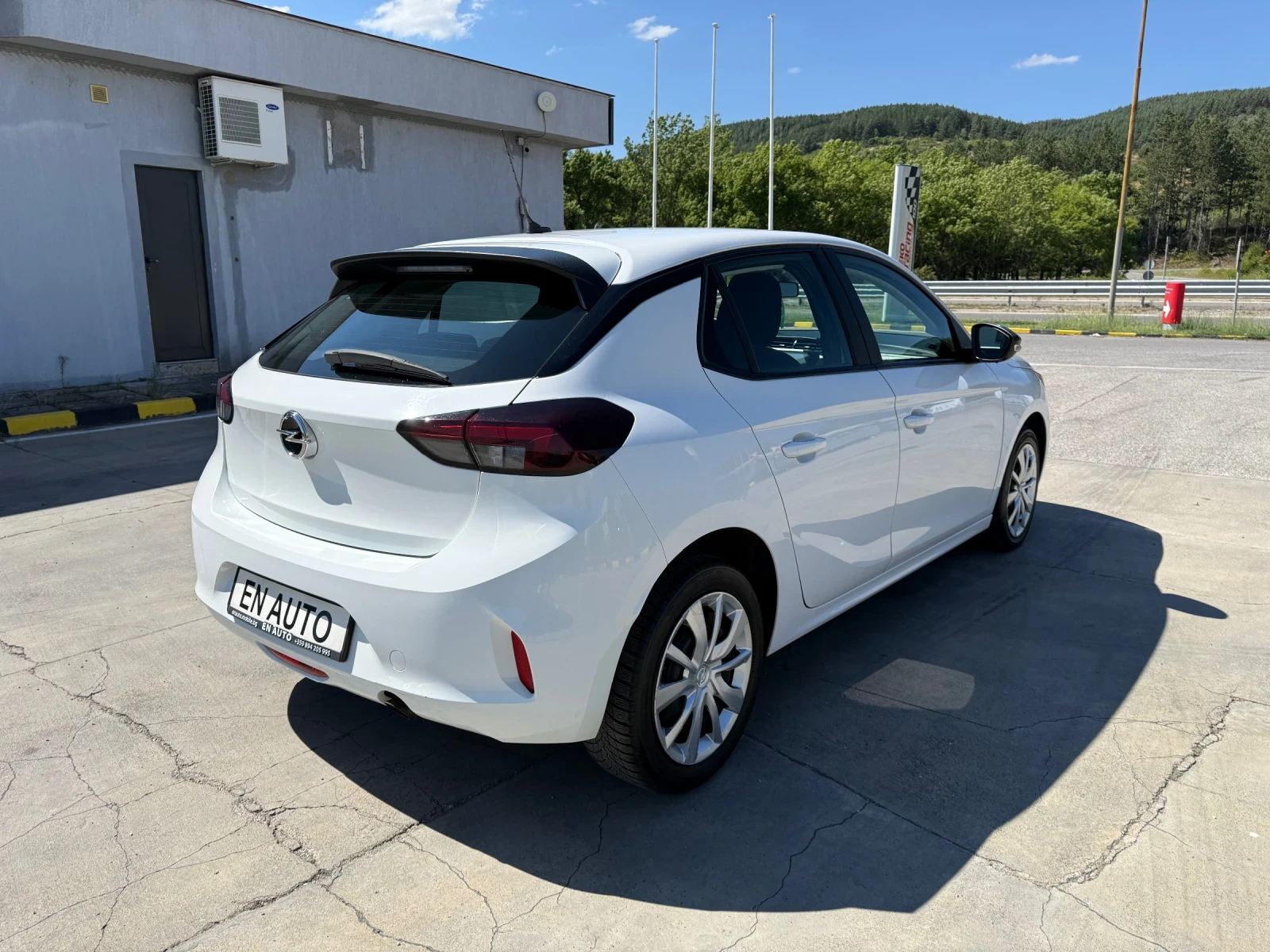 Opel Corsa * 1.5 * F-EDITION* SERVICE BOOK* 119 000 KM* COC*  | Mobile.bg � ����������� 5