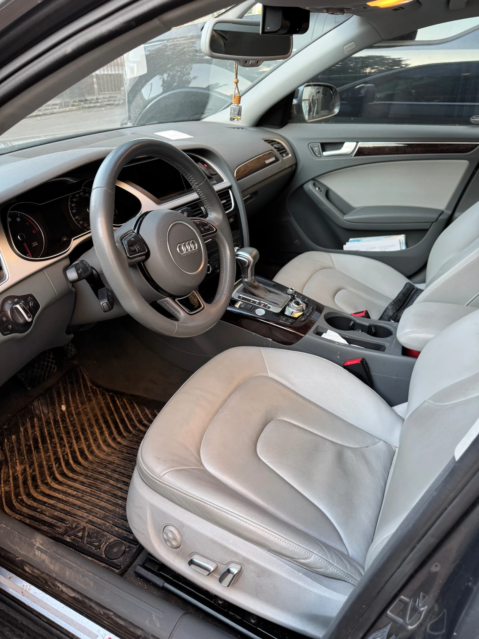 Audi A4, снимка 11 - Автомобили и джипове - 55157167