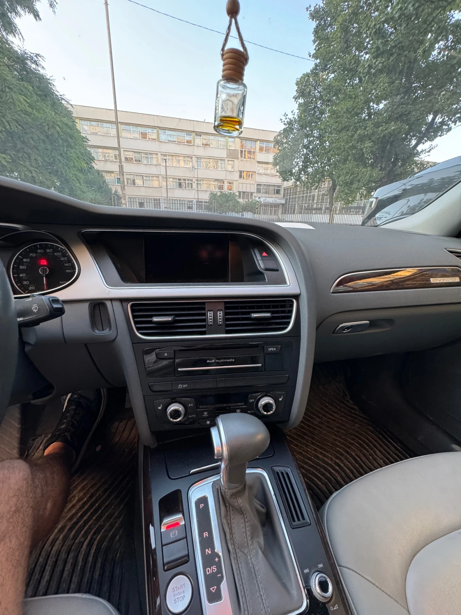 Audi A4, снимка 7 - Автомобили и джипове - 55157167