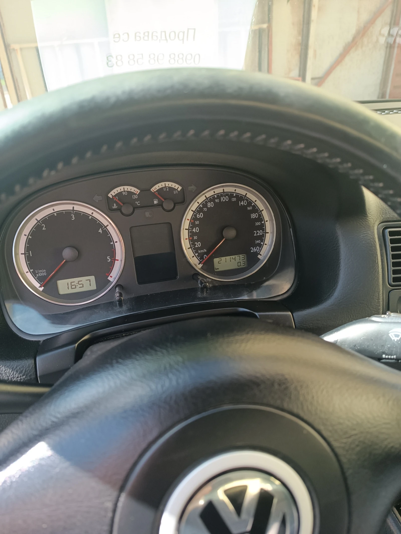 VW Golf 4, снимка 9 - Автомобили и джипове - 56074200