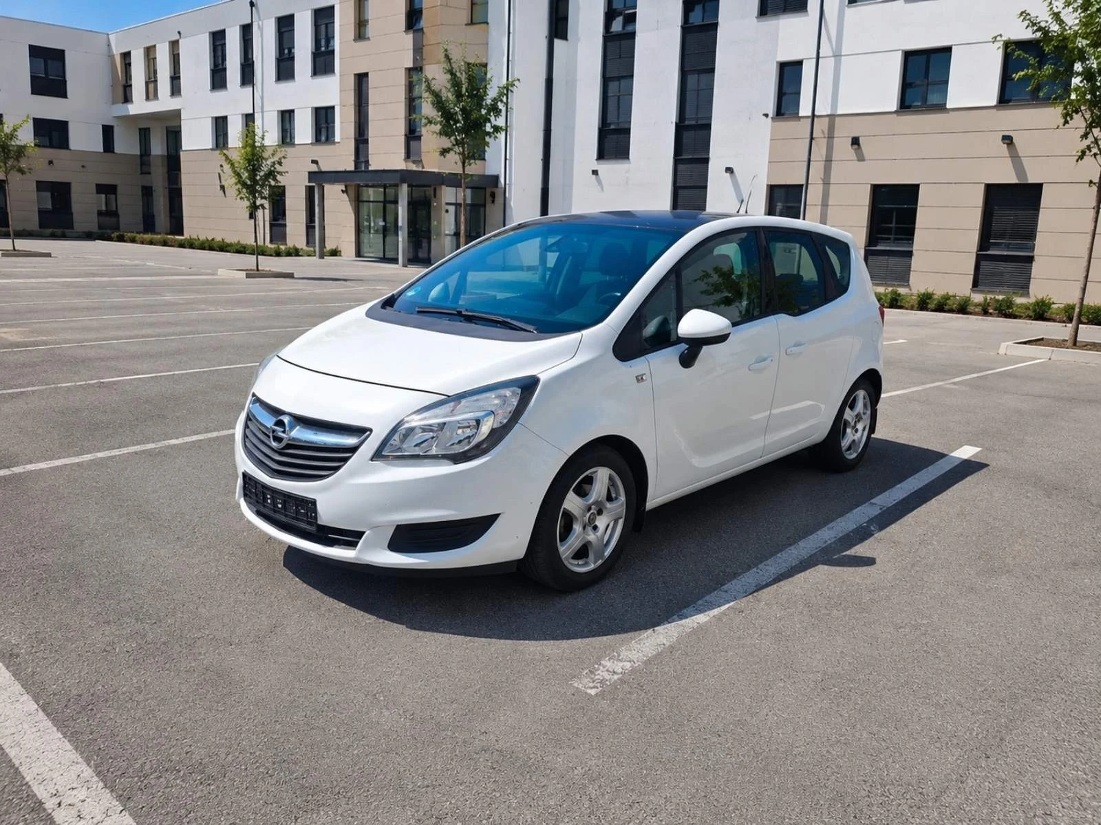 Opel Meriva Цяла за Части!! Facelift 2016, снимка 3 - Автомобили и джипове - 55672543
