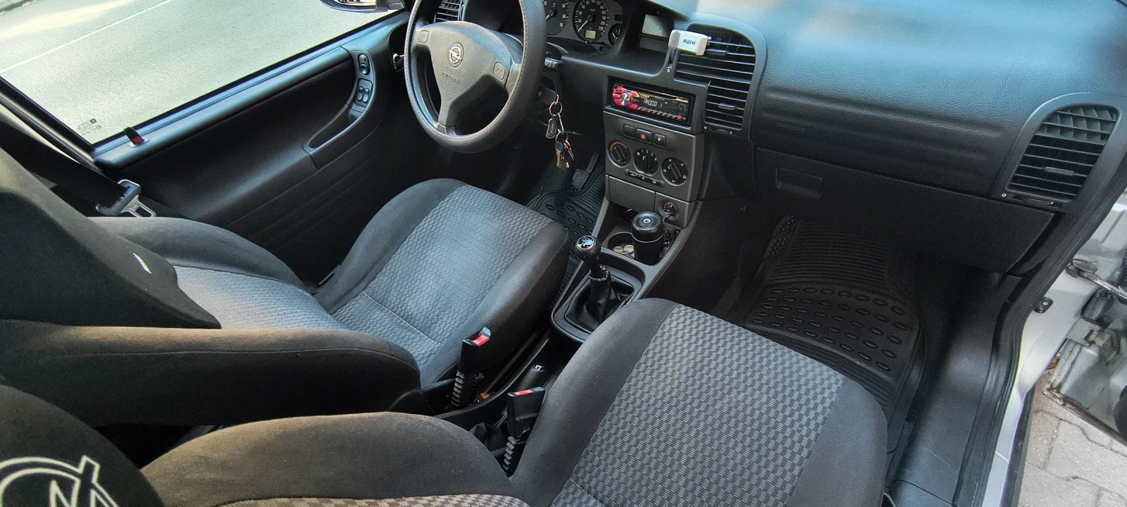 Opel Zafira A, снимка 7 - Автомобили и джипове - 55772264