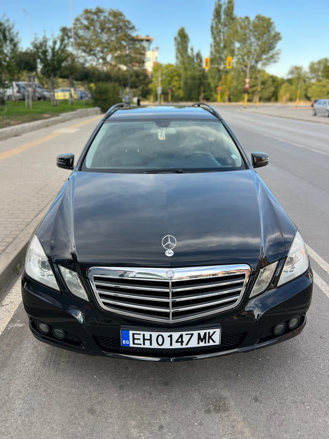 Mercedes-Benz E 220 136hp, снимка 2 - Автомобили и джипове - 56321927