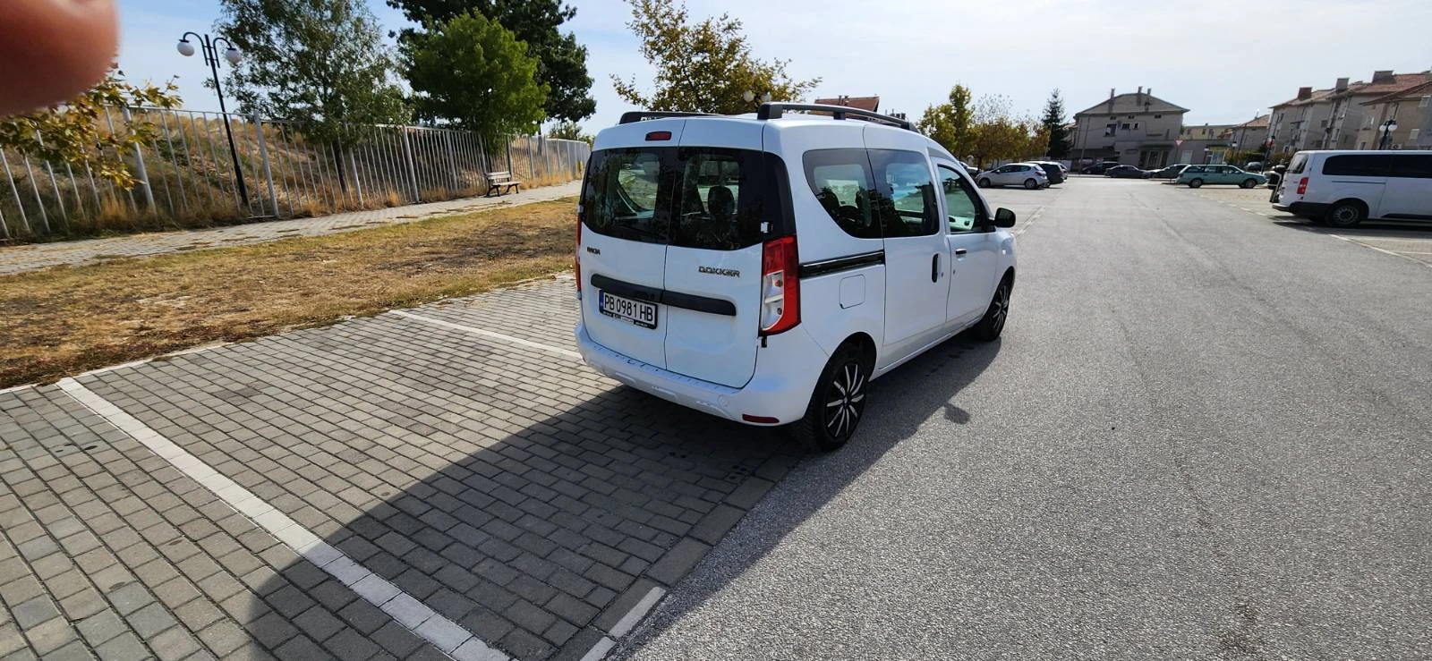 Dacia Dokker, снимка 3 - Автомобили и джипове - 56502875