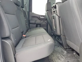 Gmc Sierra 1500 4WD Double Cab 147" Pro, снимка 10