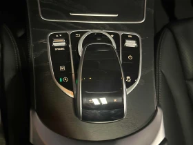 Mercedes-Benz GLC 300  CARFAX / ПАНОРАМА / АВТОКРЕДИТ, снимка 9