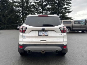 Ford Escape * Titanium * CARFAX * ЦЕНА ДО БГ, снимка 4 - Автомобили и джипове - 53603309