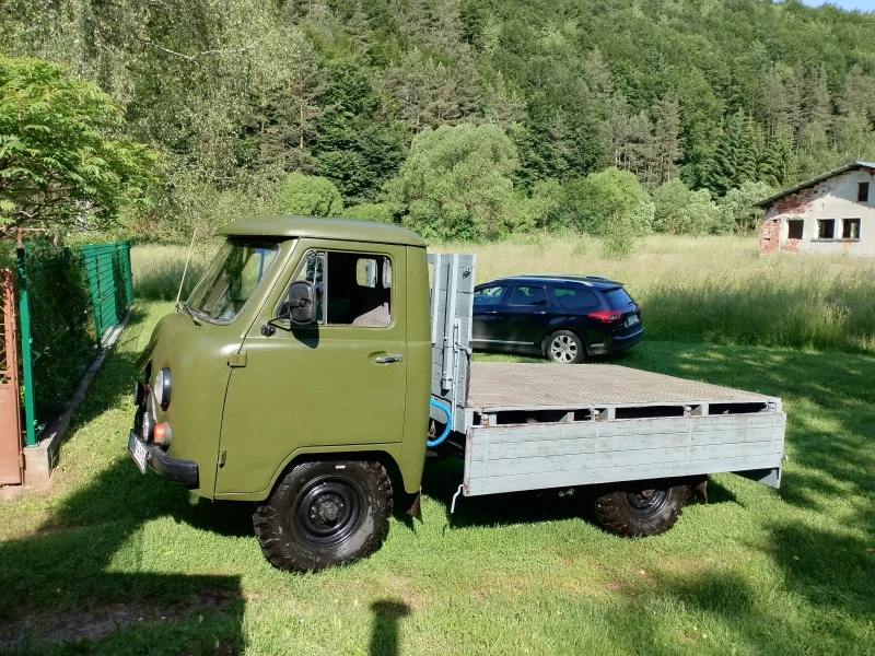 Uaz 452, снимка 2 - Автомобили и джипове - 49226815