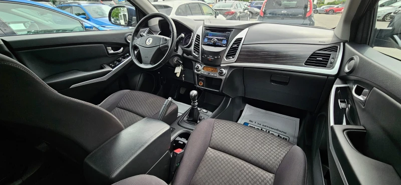 SsangYong Korando  2.0 e-XDI 4WD, снимка 7 - Автомобили и джипове - 49458320