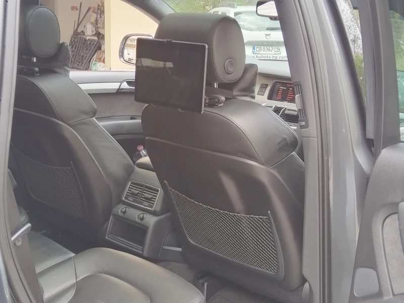 Audi Q7 3.0 tdi, снимка 10 - Автомобили и джипове - 52416374