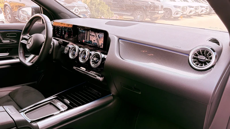 Mercedes-Benz GLA 200 d 4MATIC, снимка 12 - Автомобили и джипове - 51900292